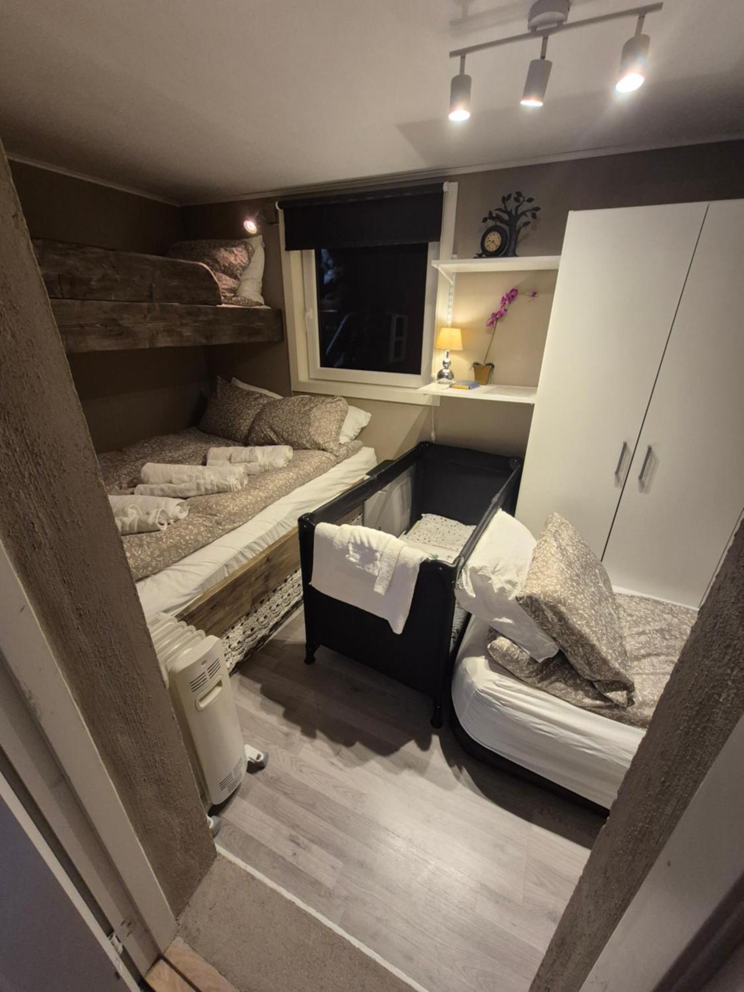 Mormors Basseng Apartman Kristiansand Kültér fotó